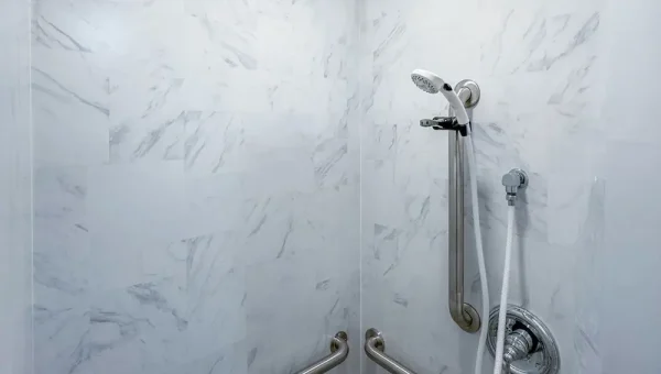 wetwall by Wilsonart